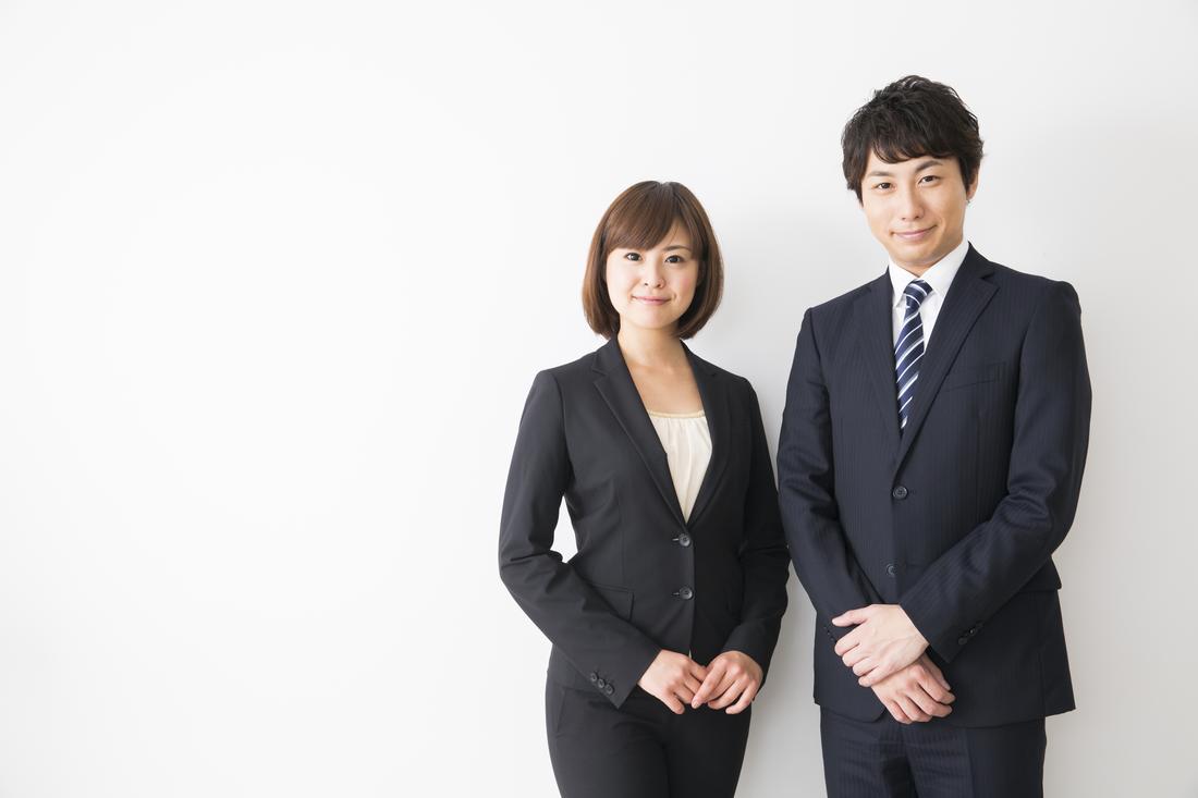 不動産会社の担当者2名